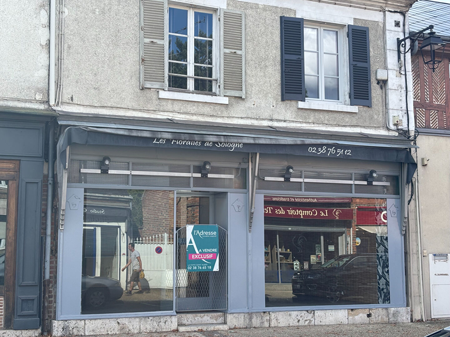 Local commercial LA FERTE SAINT AUBIN (45240) 150.00 m²