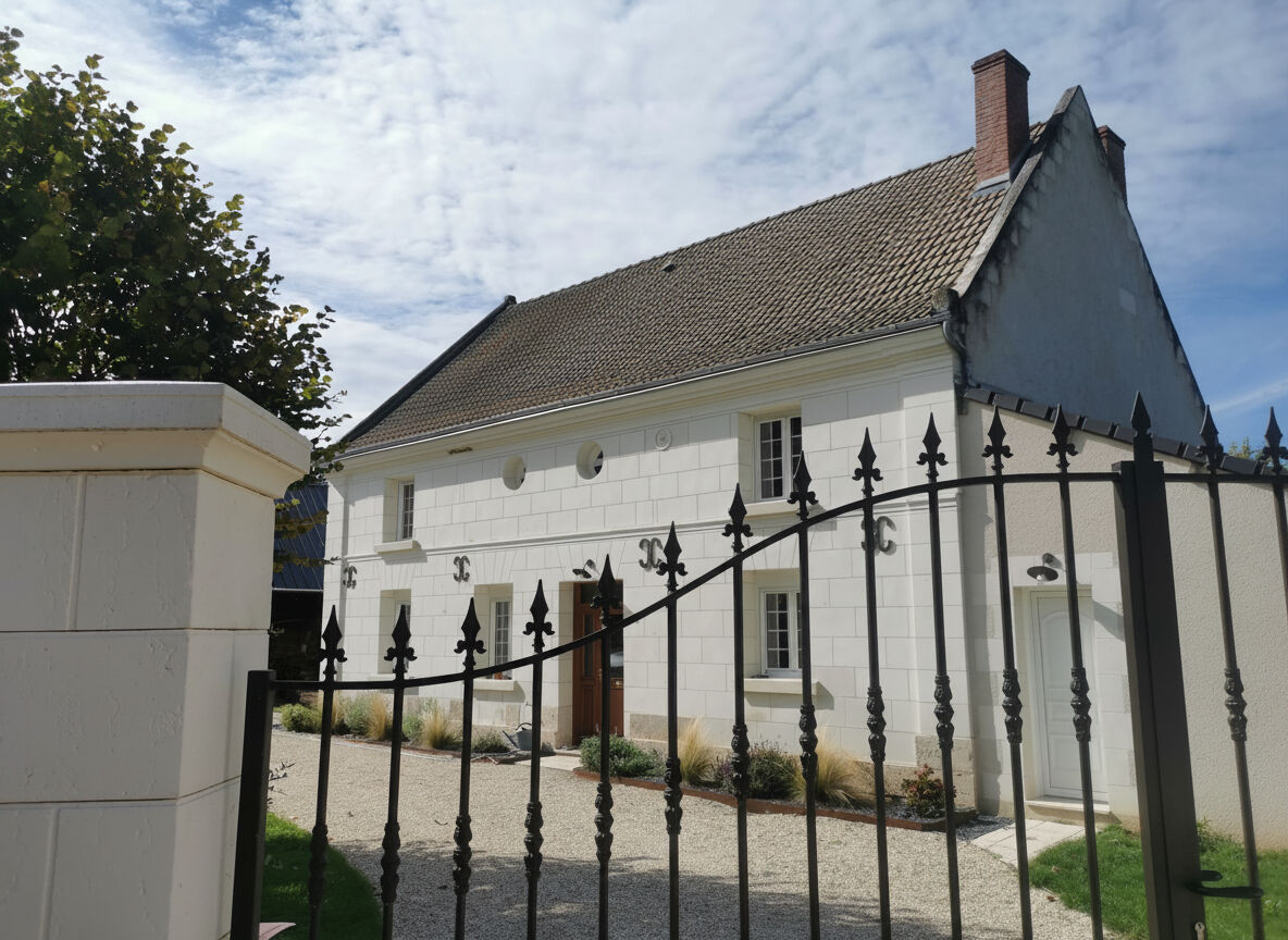 Maison MAREUIL SUR CHER (41110) 5 pi&egrave;ces 220.00 m&sup2;
