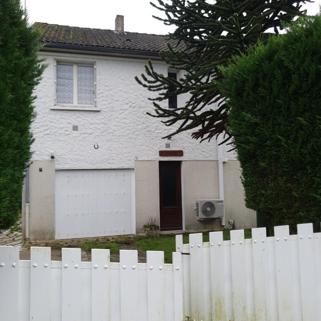 Maison LA FERTE SAINT AUBIN (45240) 5 pièces 107.66 m²