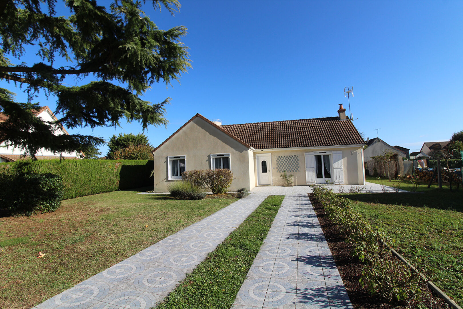 Maison MONTLIVAULT (41350) 5 pièces 92.00 m²