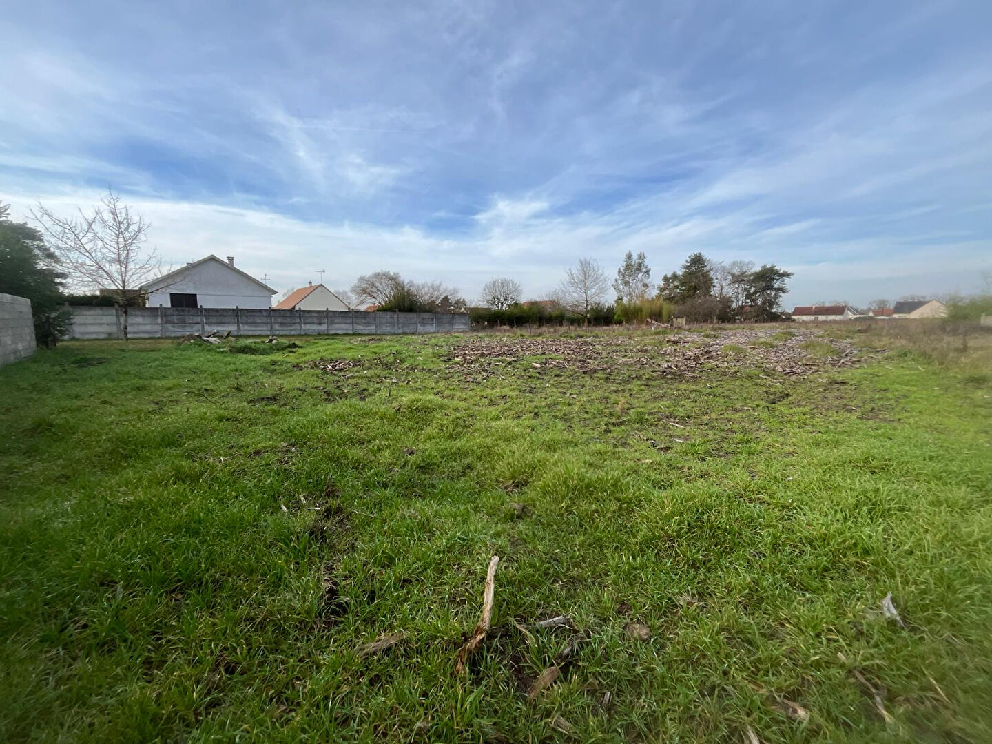 Terrain LES MONTILS (41120) 535.00 m²