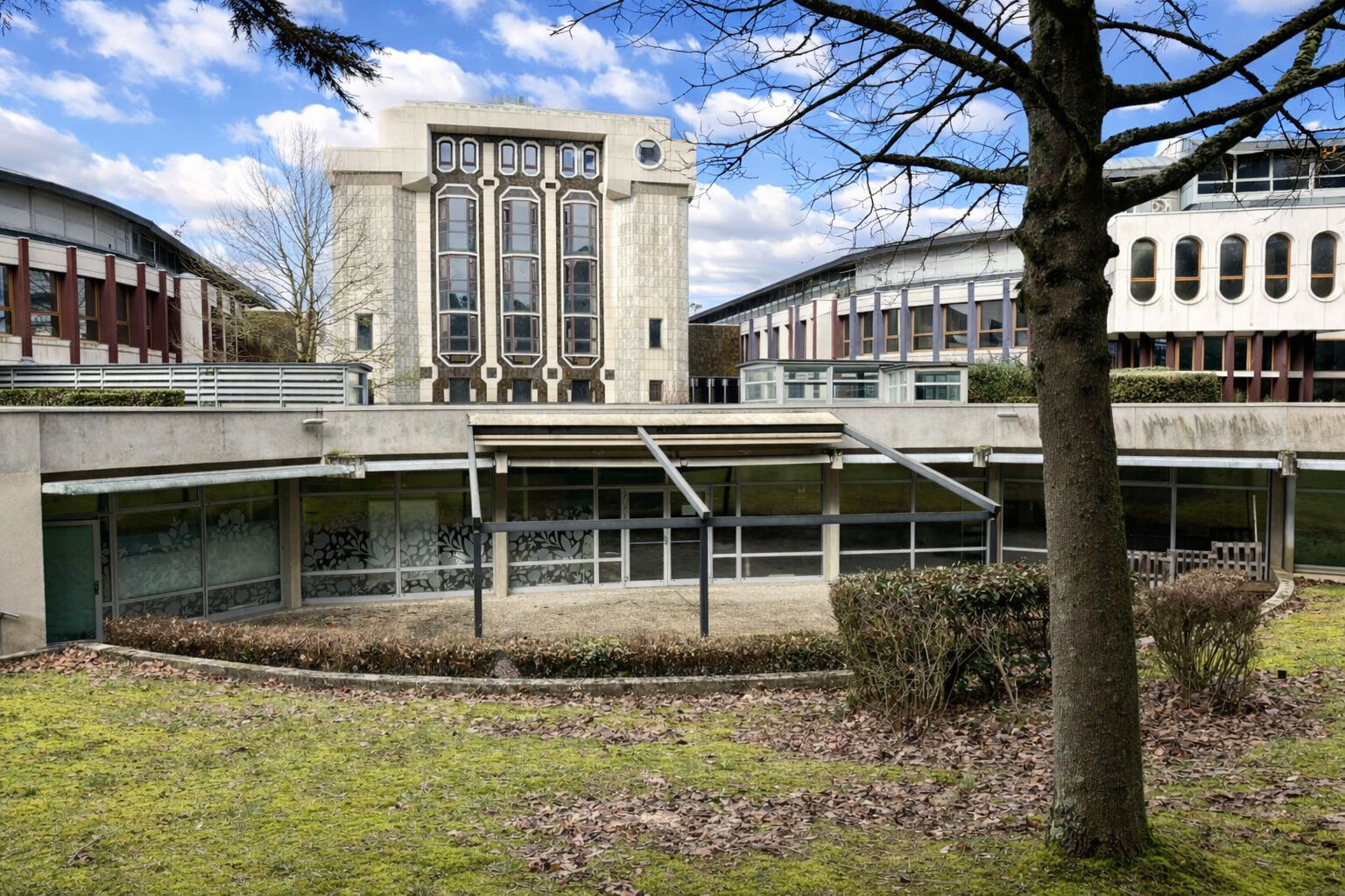 Local commercial BLOIS (41000) 700.00 m&sup2;