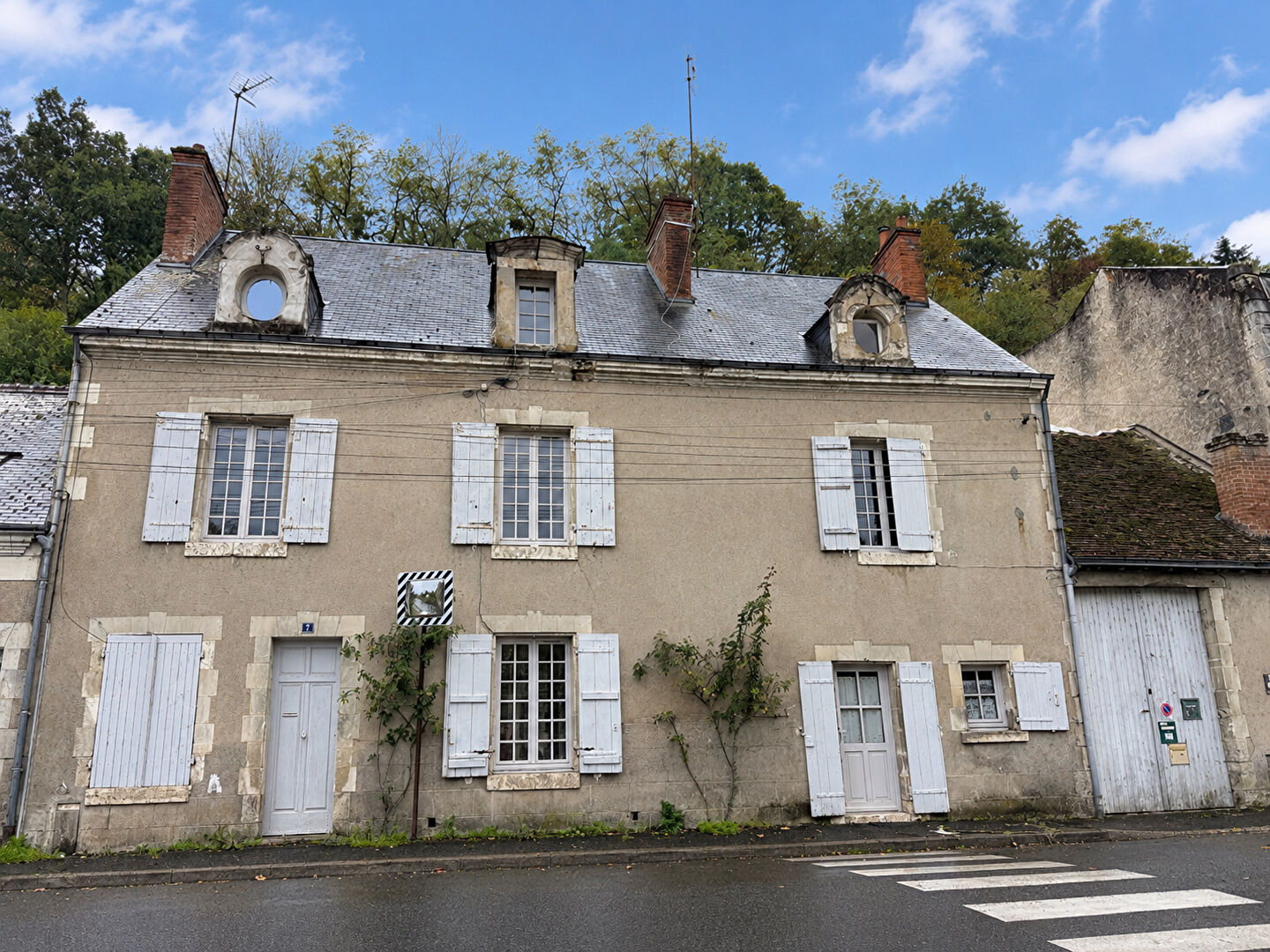 Immeuble CHAUMONT SUR LOIRE (41150) 9 pi&egrave;ces 198.70 m&sup2;