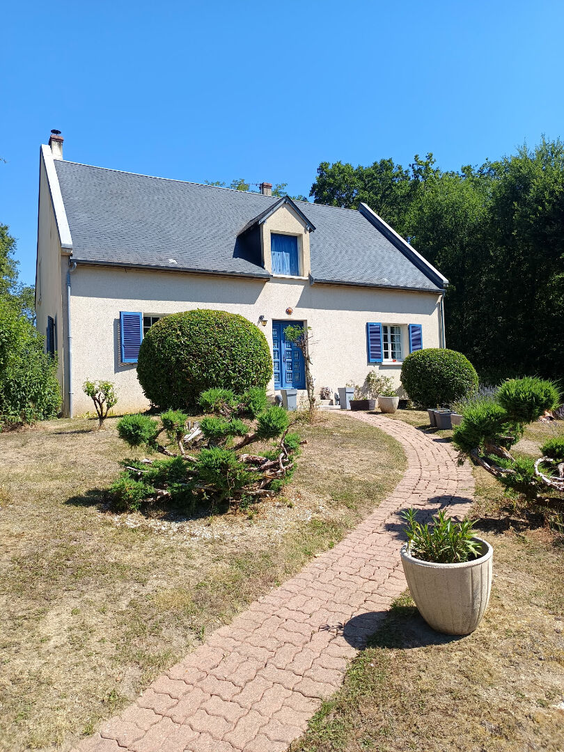 Maison SAINT JULIEN DE CHEDON (41400) 5 pi&egrave;ces 166.00 m&sup2;