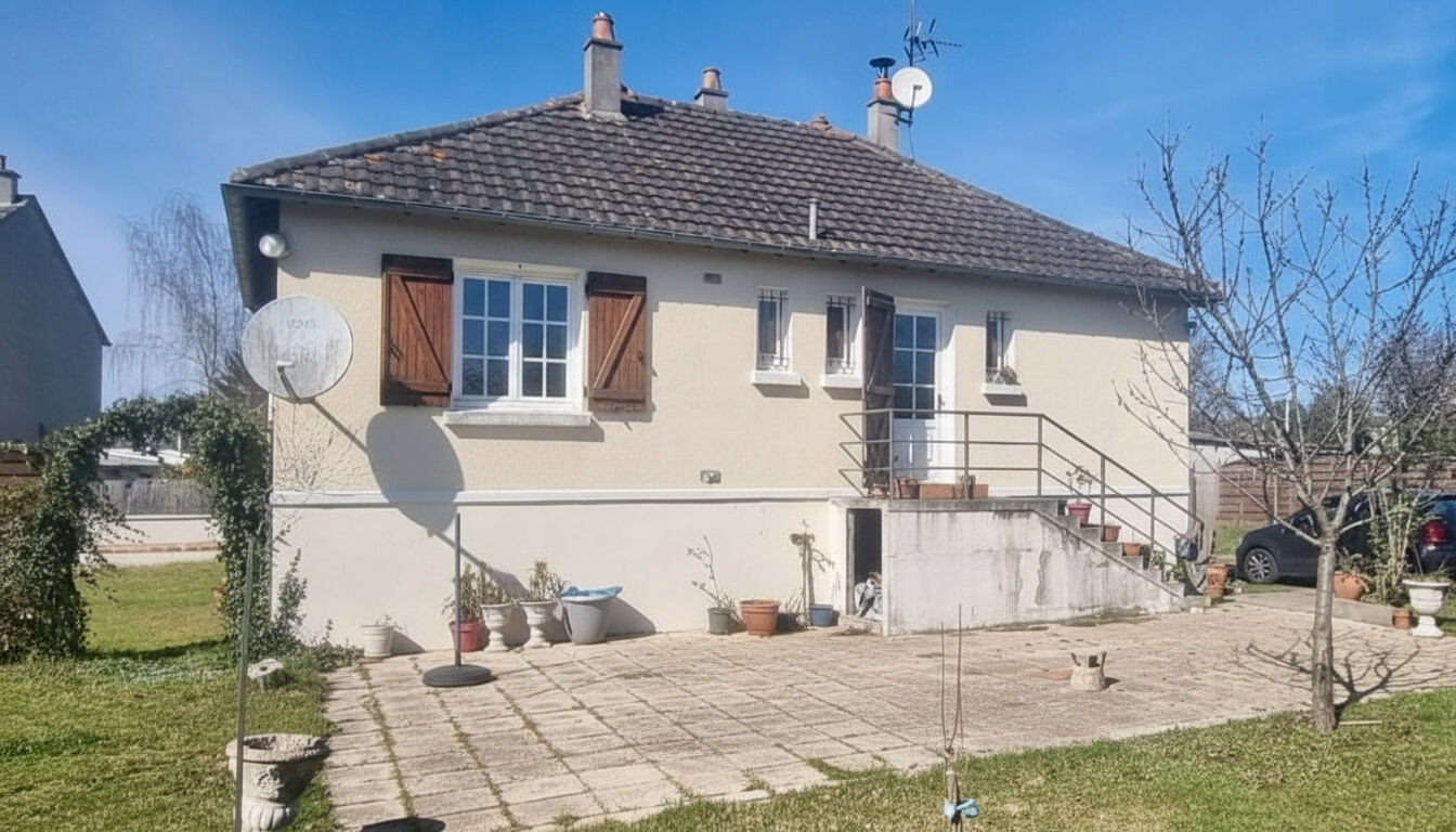 Maison NOUAN LE FUZELIER (41600) 6 pi&egrave;ces 115.00 m&sup2;