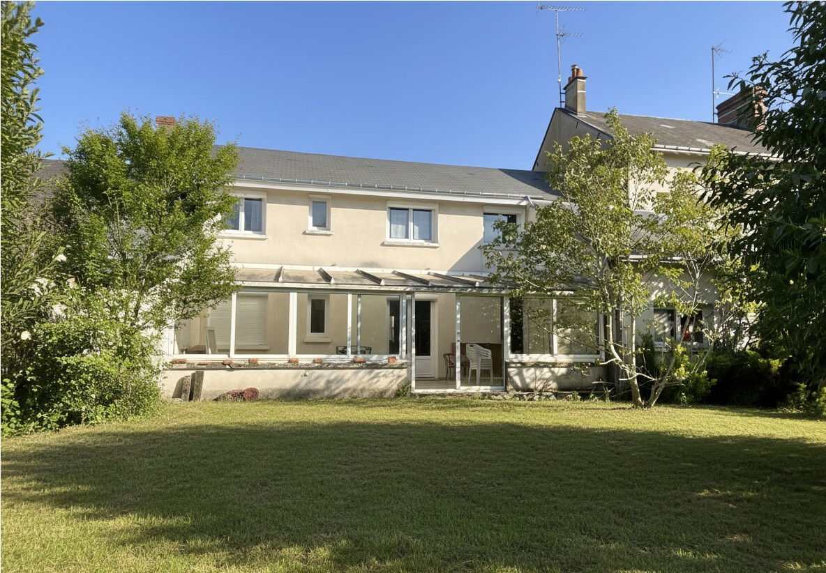 Maison CHITENAY (41120) 8 pi&egrave;ces 175.00 m&sup2;