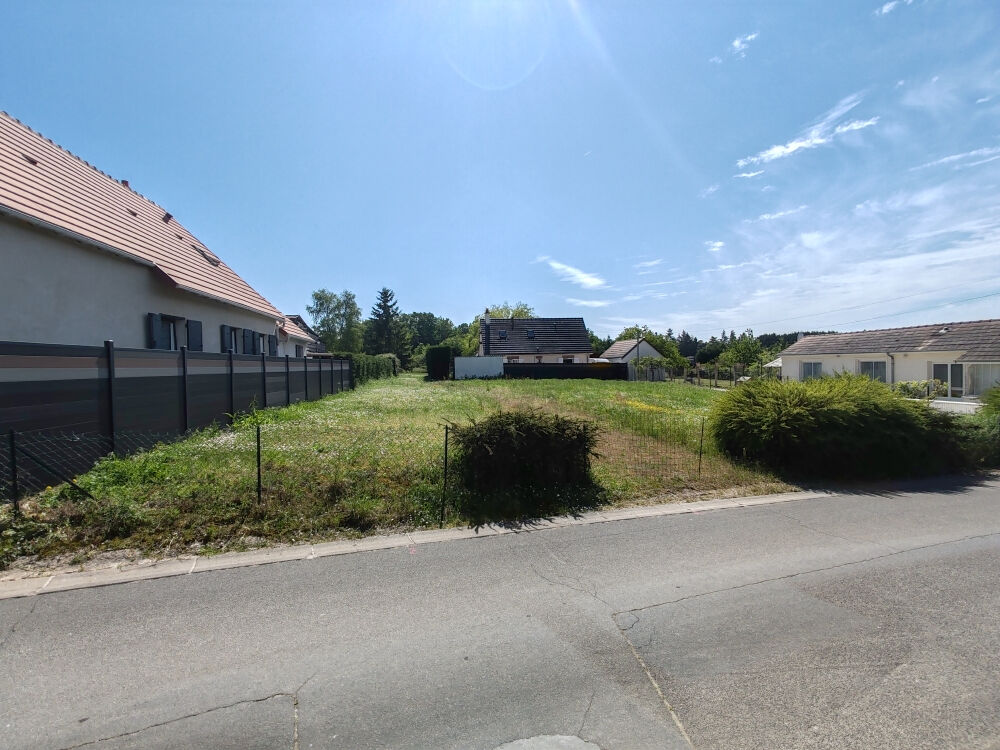 Terrain CHAILLES (41120) 587.00 m&sup2;