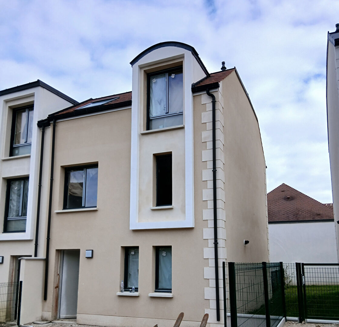Maison saint THIBAULT DES VIGNES (77400) 5 pièces 107.34 m²