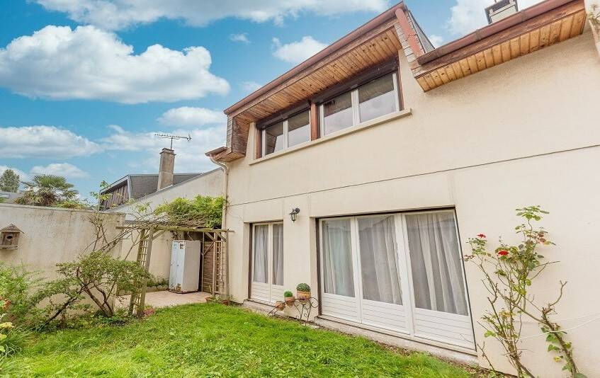 Maison ROISSY EN BRIE (77680) 5 pièces 106.70 m²