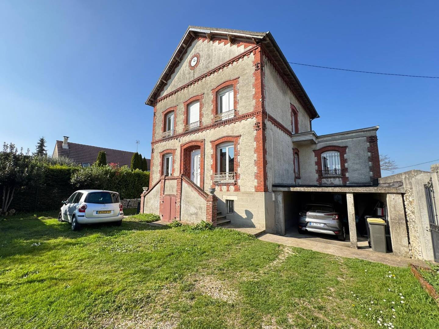 Maison PONTAULT COMBAULT (77340) 8 pièces 245.00 m²