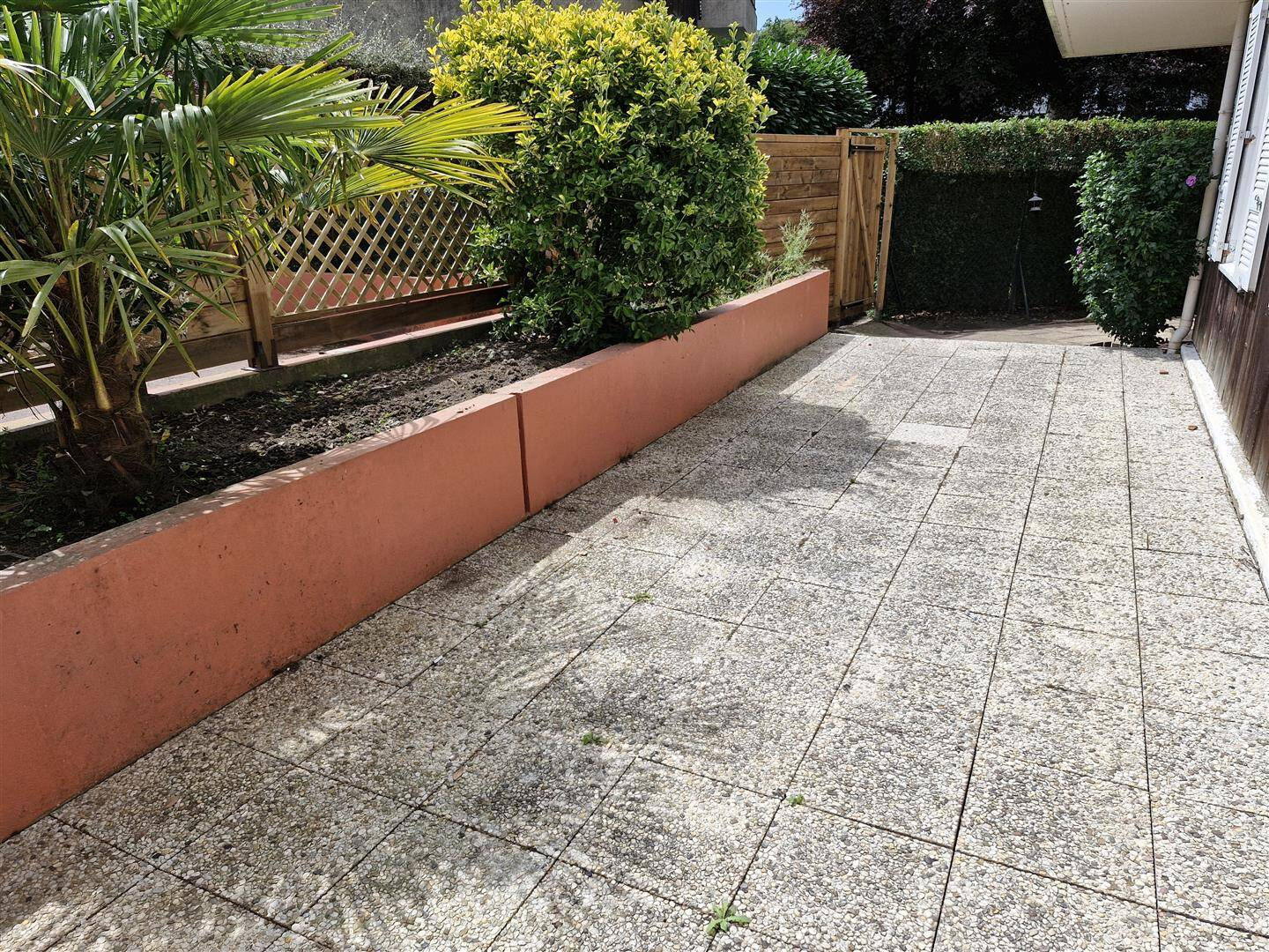 Appartement EMERAINVILLE (77184) 5 pièces 97.70 m²