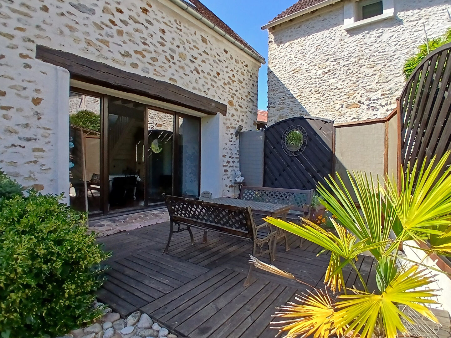 Maison ROZAY EN BRIE (77540) 6 pièces 208.00 m²