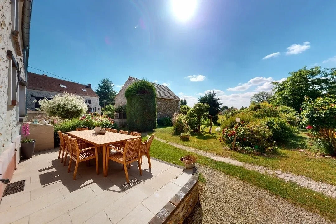 Maison COULOMMIERS (77120) 6 pi&egrave;ces 208.00 m&sup2;