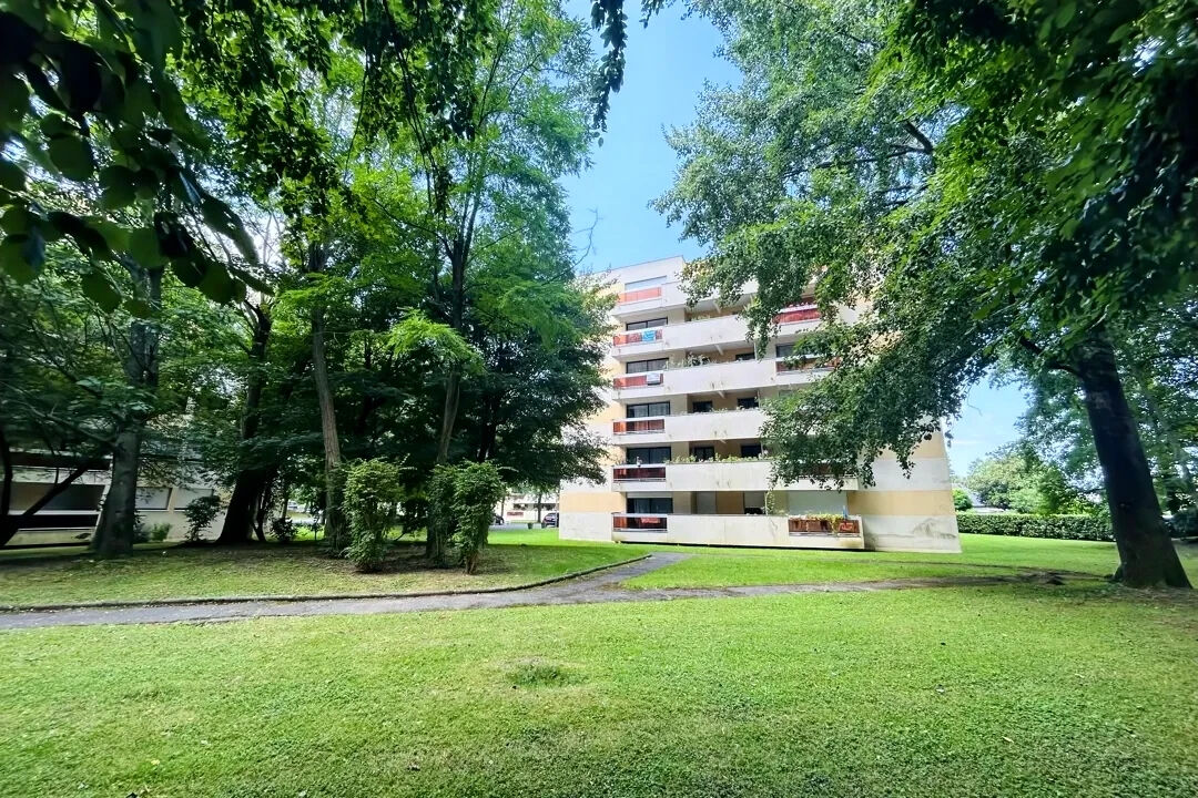 Appartement ROISSY EN BRIE (77680) 3 pièces 84.00 m²