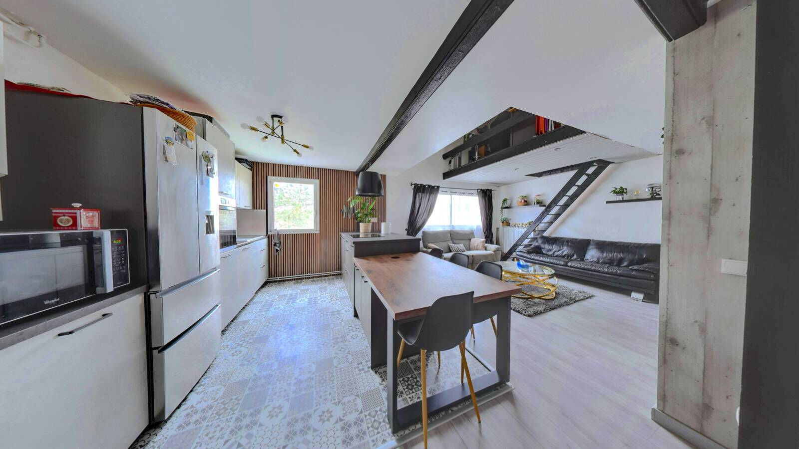 Appartement ROISSY EN BRIE (77680) 5 pièces 98.00 m²