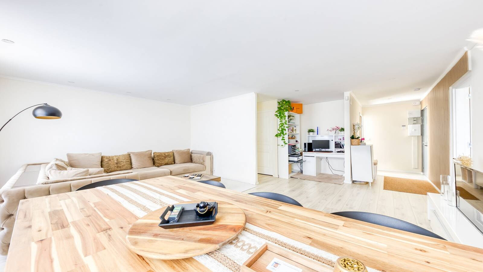 Appartement ROISSY EN BRIE (77680) 5 pièces 99.00 m²