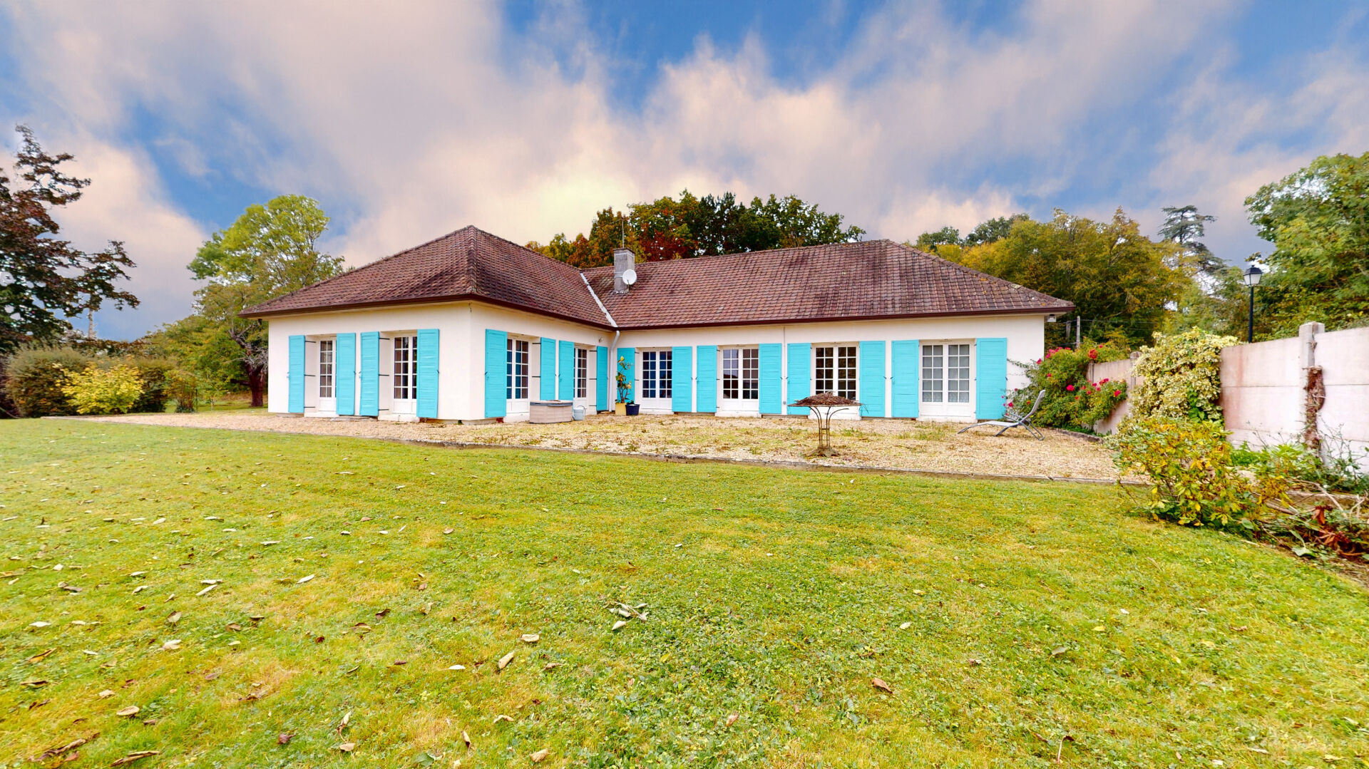Maison CREVECOEUR EN BRIE (77610) 8 pièces 181.51 m²