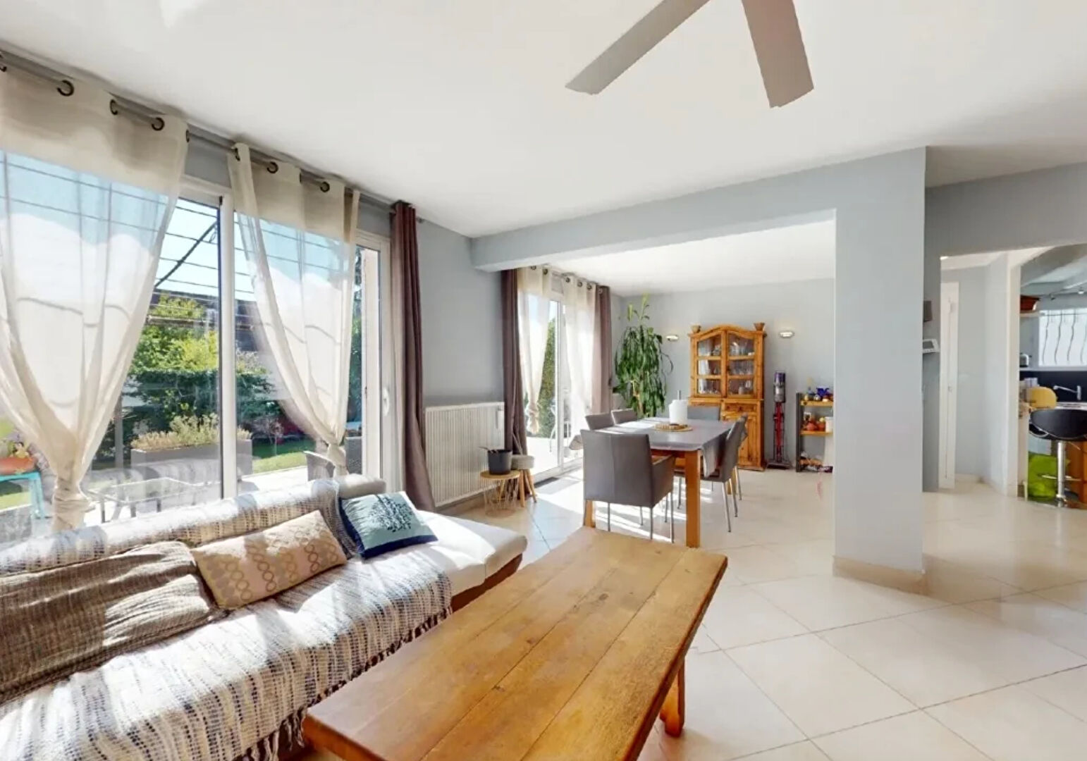 Maison CHAMPS SUR MARNE (77420) 8 pi&egrave;ces 207.00 m&sup2;