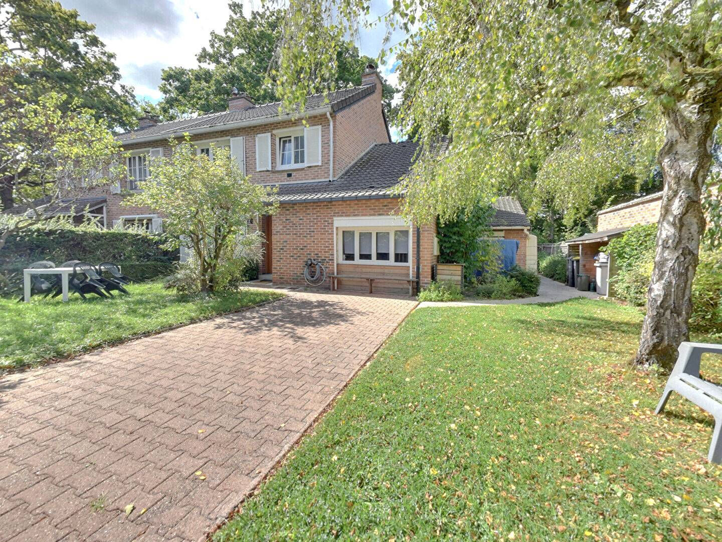Maison ROISSY EN BRIE (77680) 6 pièces 126.30 m²