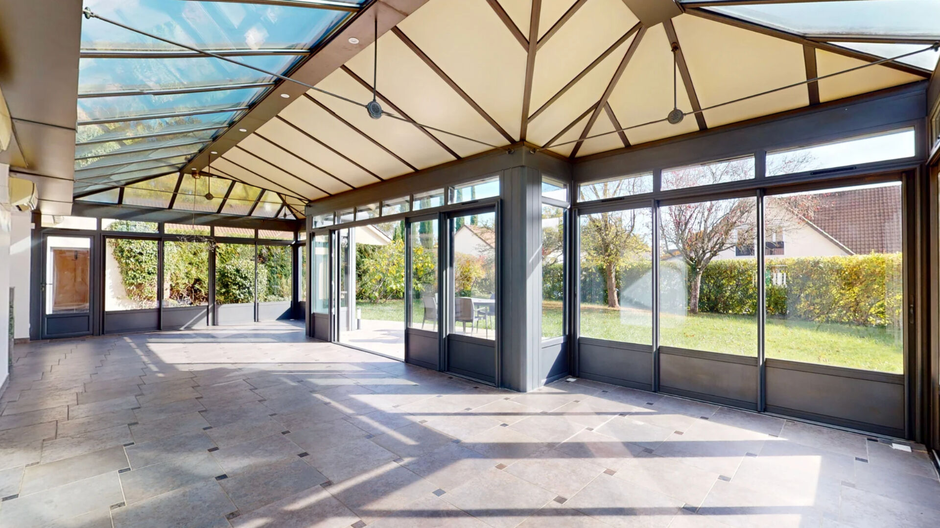 Maison LE PLESSIS TREVISE (94420) 8 pièces 250.00 m²