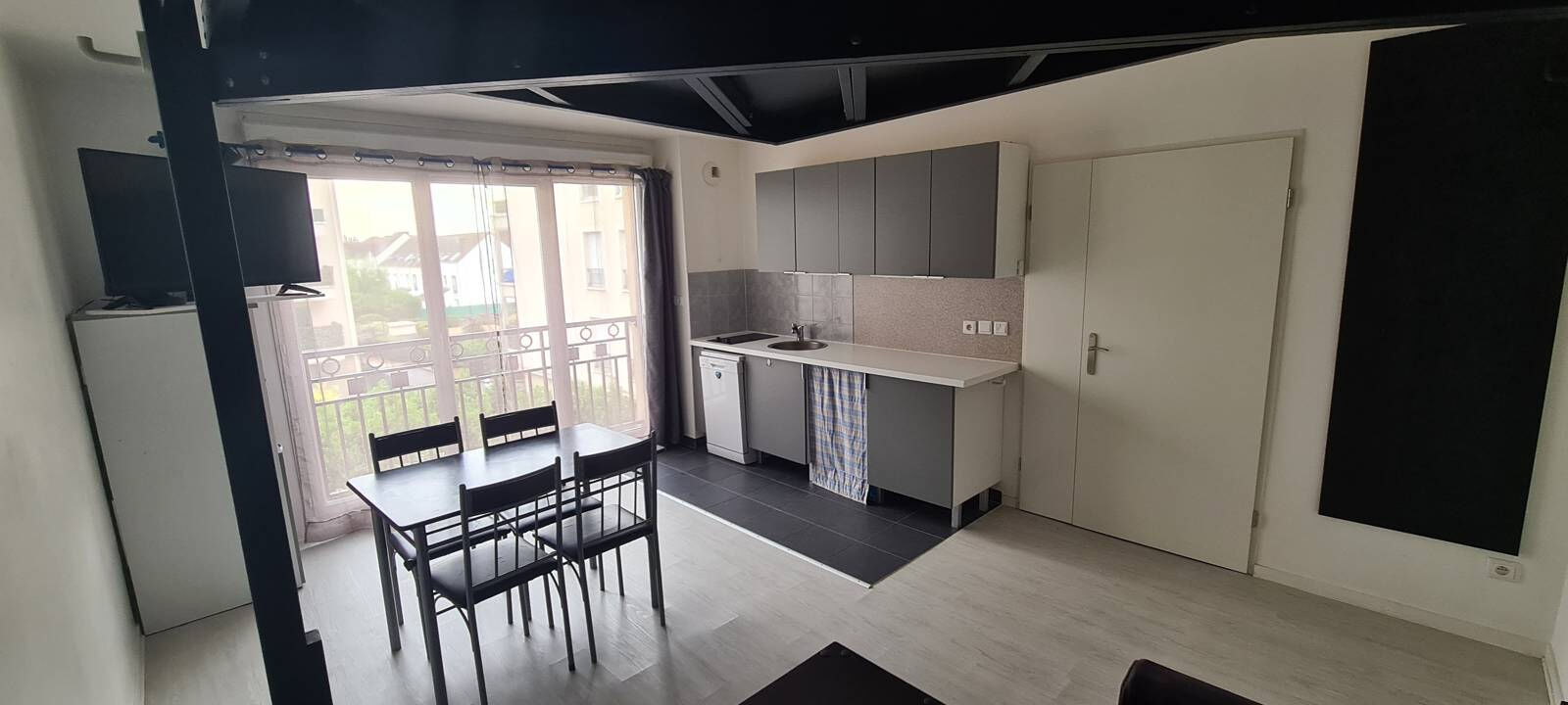 Appartement PONTAULT COMBAULT (77340) 1 pièce 28.50 m²