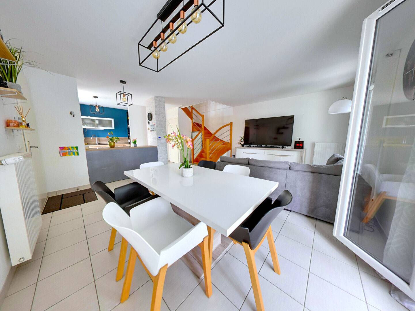 Maison ROISSY EN BRIE (77680) 7 pi&egrave;ces 129.00 m&sup2;