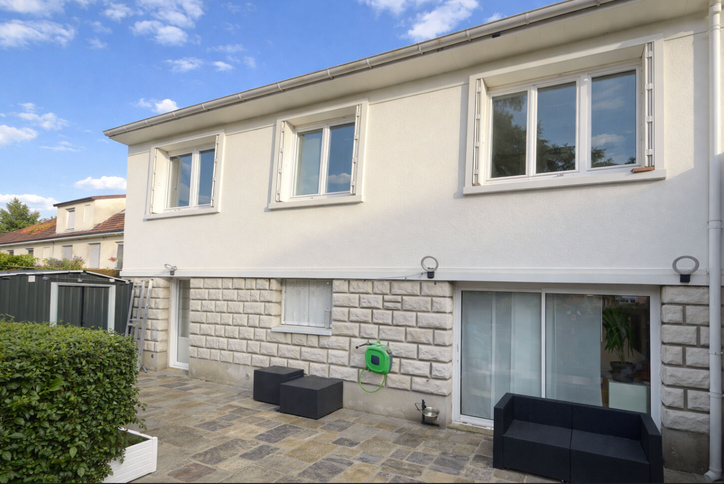 Maison PONTAULT COMBAULT (77340) 8 pi&egrave;ces 250.00 m&sup2;
