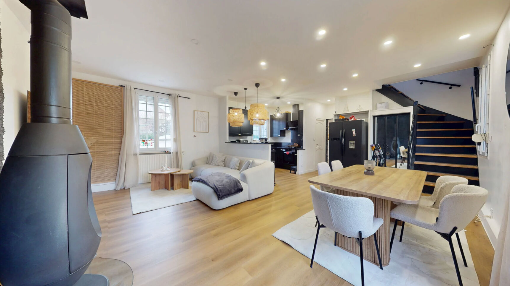 Pontault-Combault (77) 367 900 € Maison 5 pièces , 4 chambres 111.00 m² Avec jardin Voir le bien
