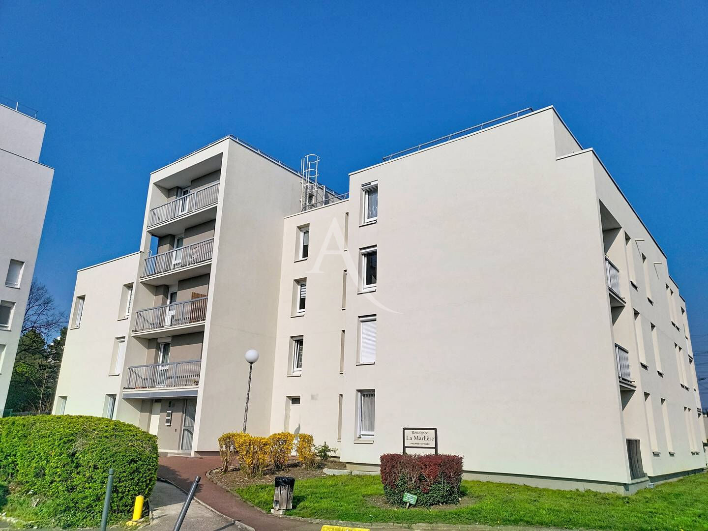 Appartement ROISSY EN BRIE (77680) 2 pi&egrave;ces 52.00 m&sup2;