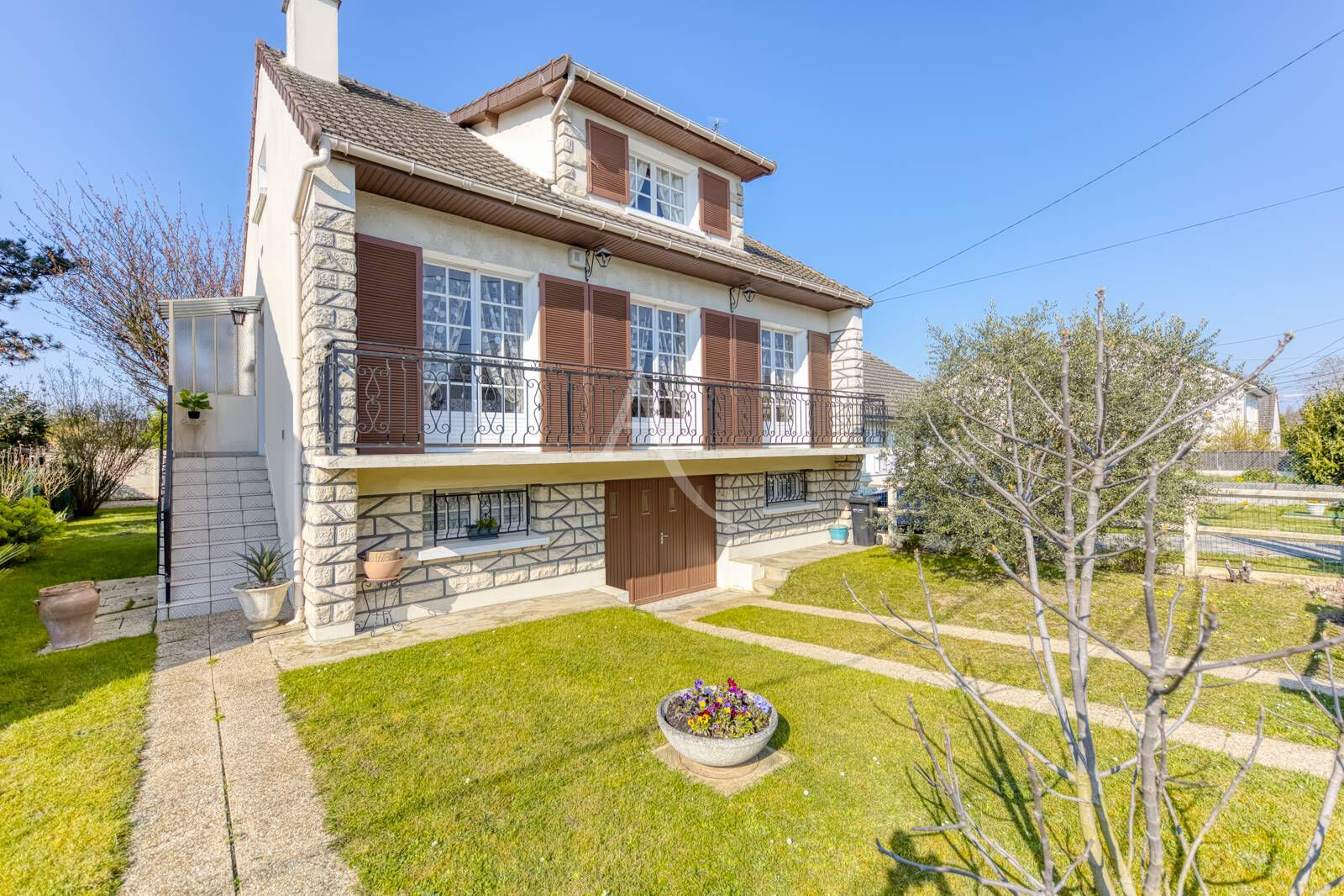 Maison ROISSY EN BRIE (77680) 7 pi&egrave;ces 121.10 m&sup2;