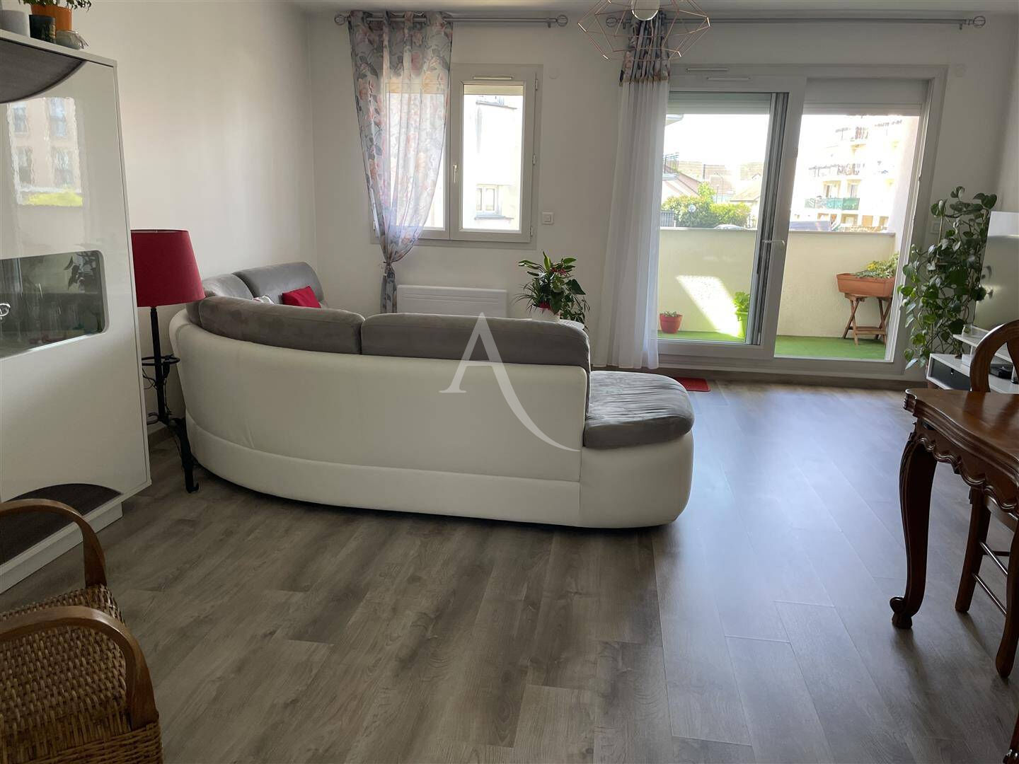Appartement PONTAULT COMBAULT (77340) 3 pi&egrave;ces 59.00 m&sup2;