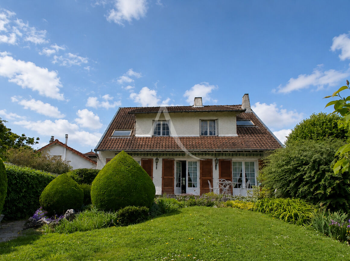 Maison LAGNY SUR MARNE (77400) 8 pi&egrave;ces 158.00 m&sup2;