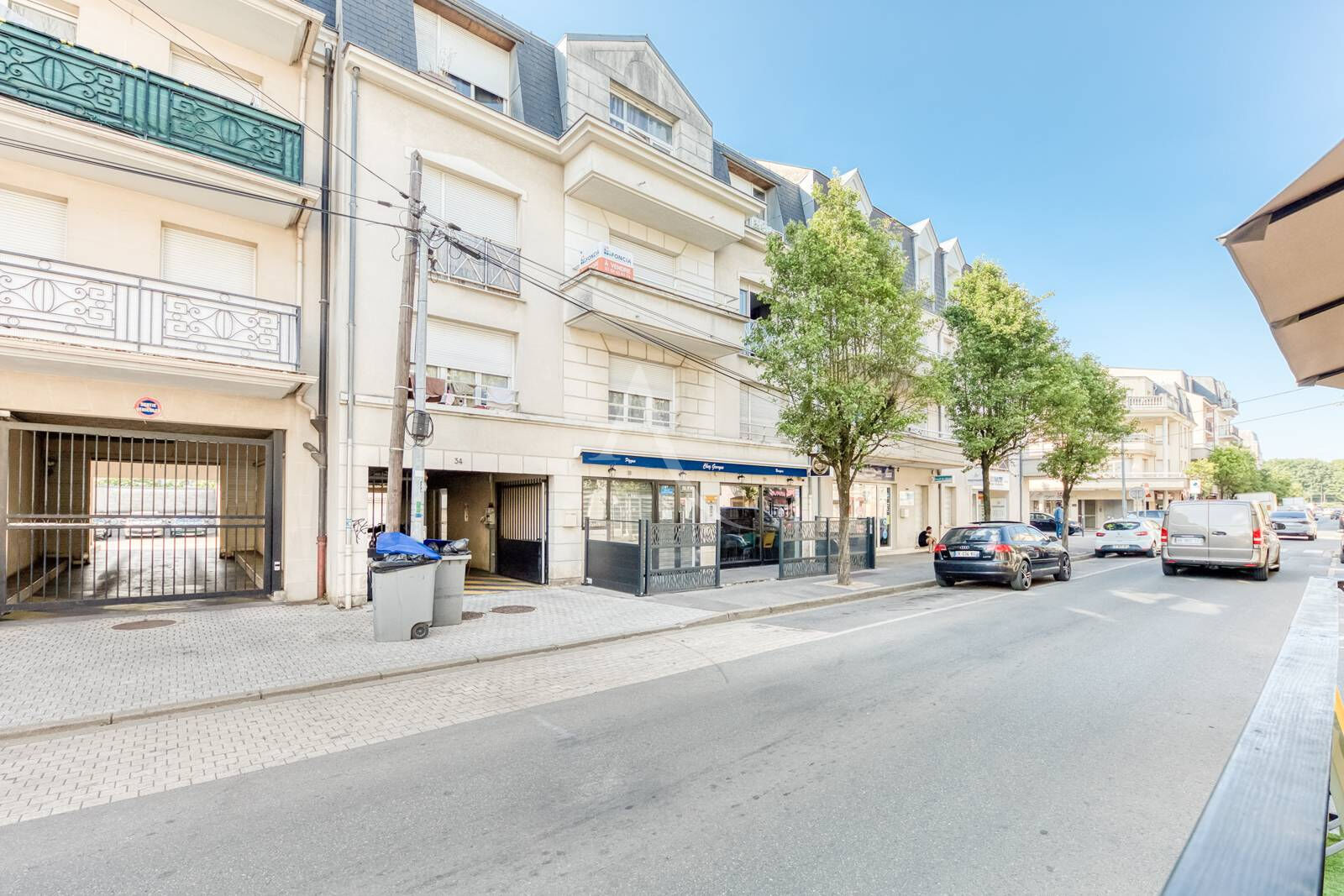 à 6 km de Ormesson-sur-Marne 121 000 € Appartement 1 pièce 25.70 m² Voir le bien