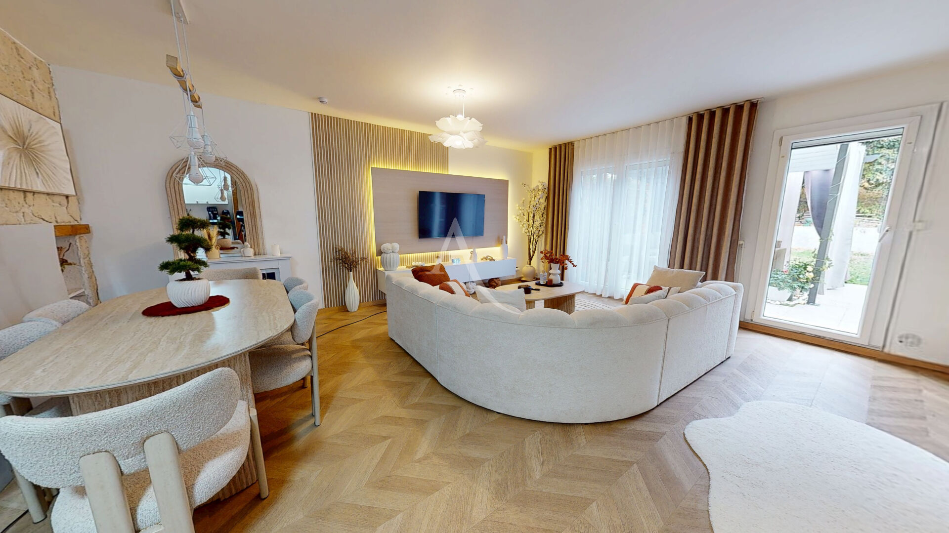 Noisiel (77) Exclusif 398 000 € Maison 5 pièces , 4 chambres 119.00 m² Avec jardin