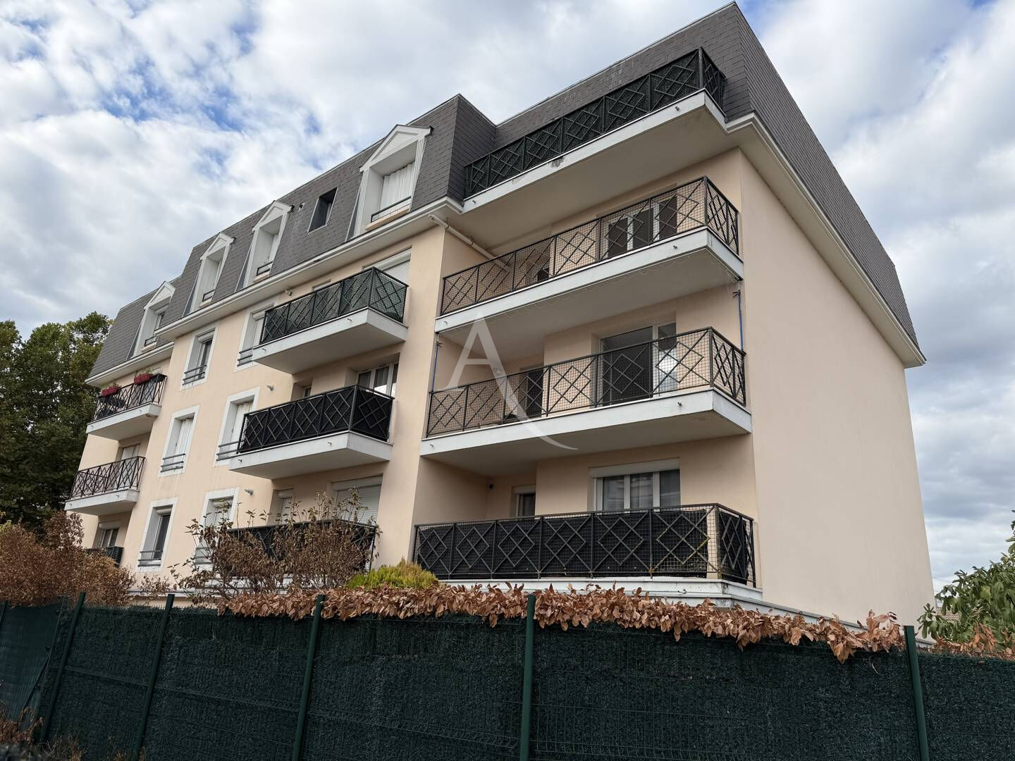 Appartement ROISSY EN BRIE (77680) 2 pi&egrave;ces 48.90 m&sup2;