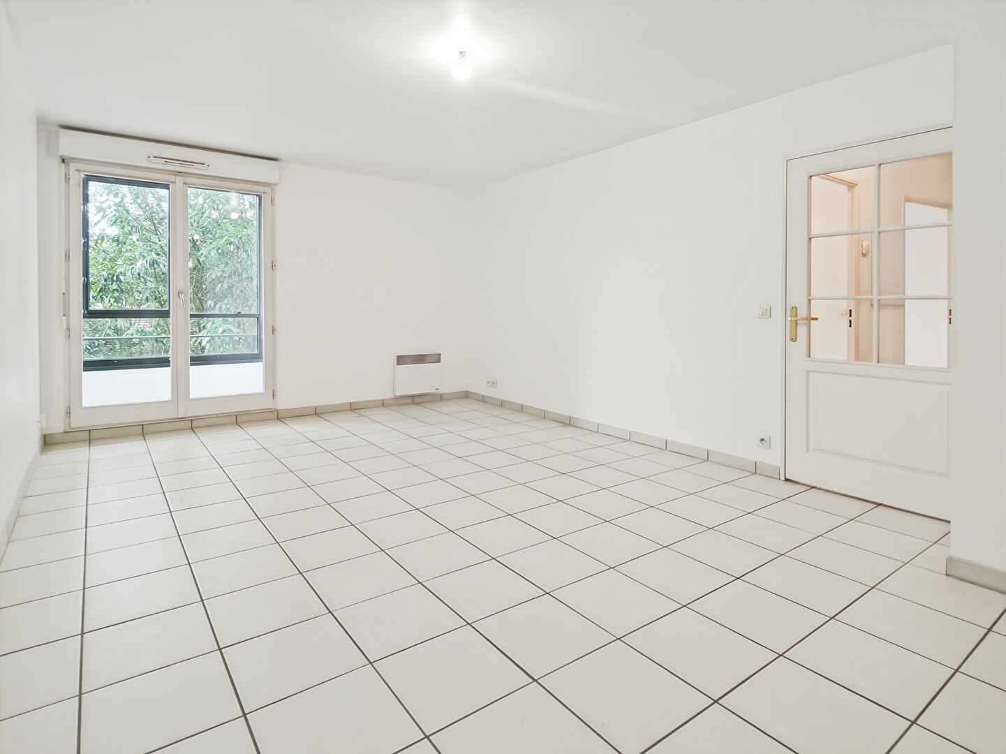 Appartement GUIGNES (77390) 2 pièces 45.08 m²