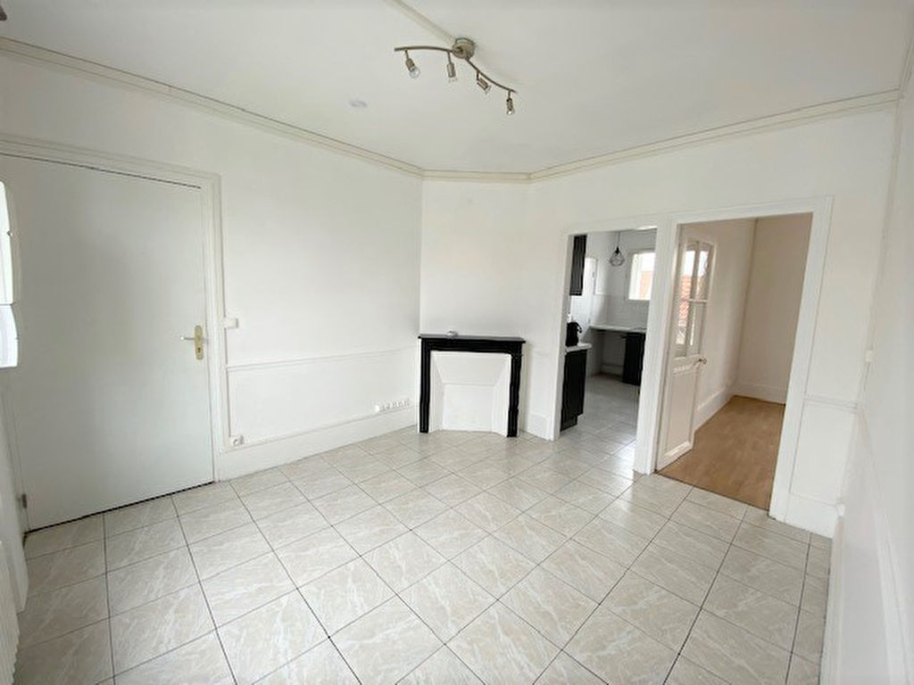 Appartement LESIGNY (77150) 2 pièces 46.75 m²