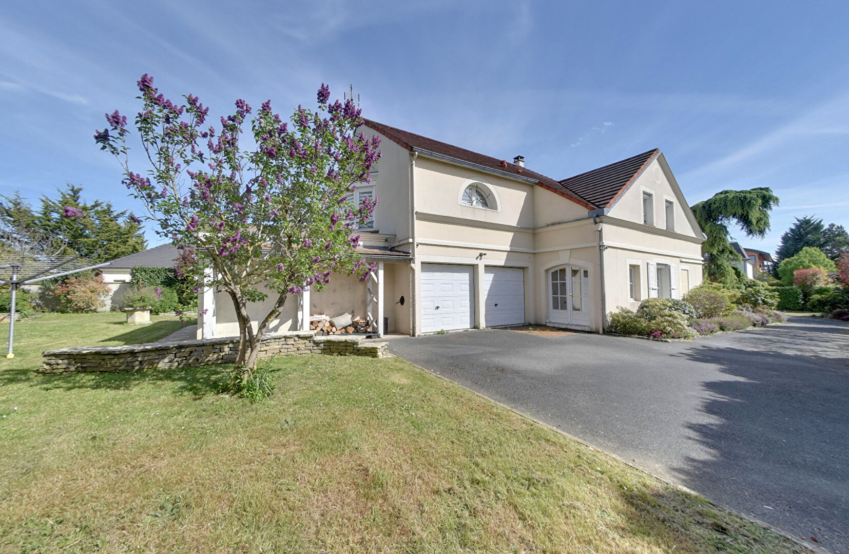 Maison OZOIR LA FERRIERE (77330) 8 pi&egrave;ces 257.00 m&sup2;