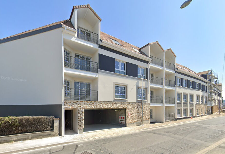 Parking / box PONTAULT COMBAULT (77340)