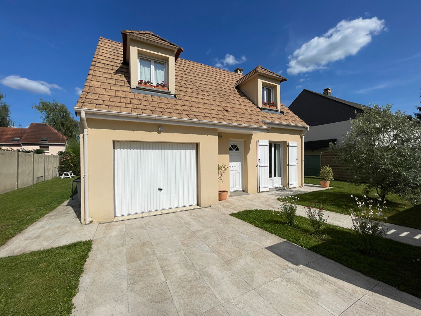 Maison CHEVRY COSSIGNY (77173) 5 pi&egrave;ces 92.00 m&sup2;