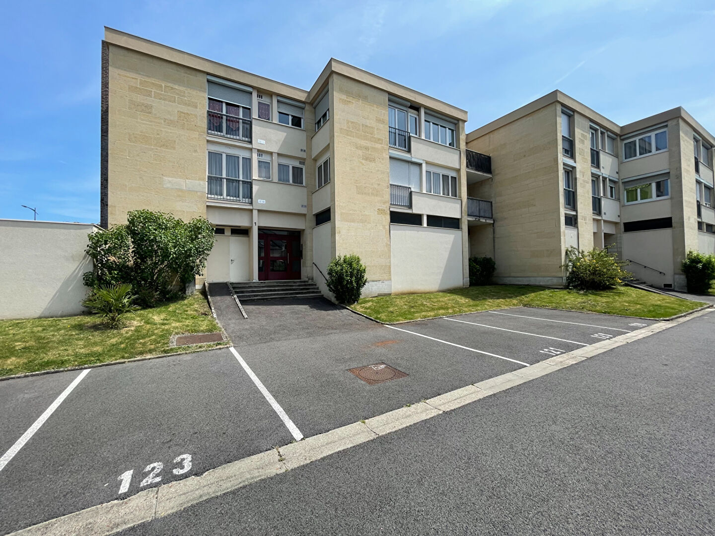 Appartement OZOIR LA FERRIERE (77330) 2 pièces 49.92 m²