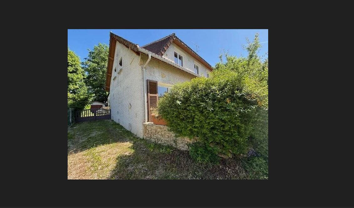 Maison GRETZ ARMAINVILLIERS (77220) 9 pièces 233.00 m²