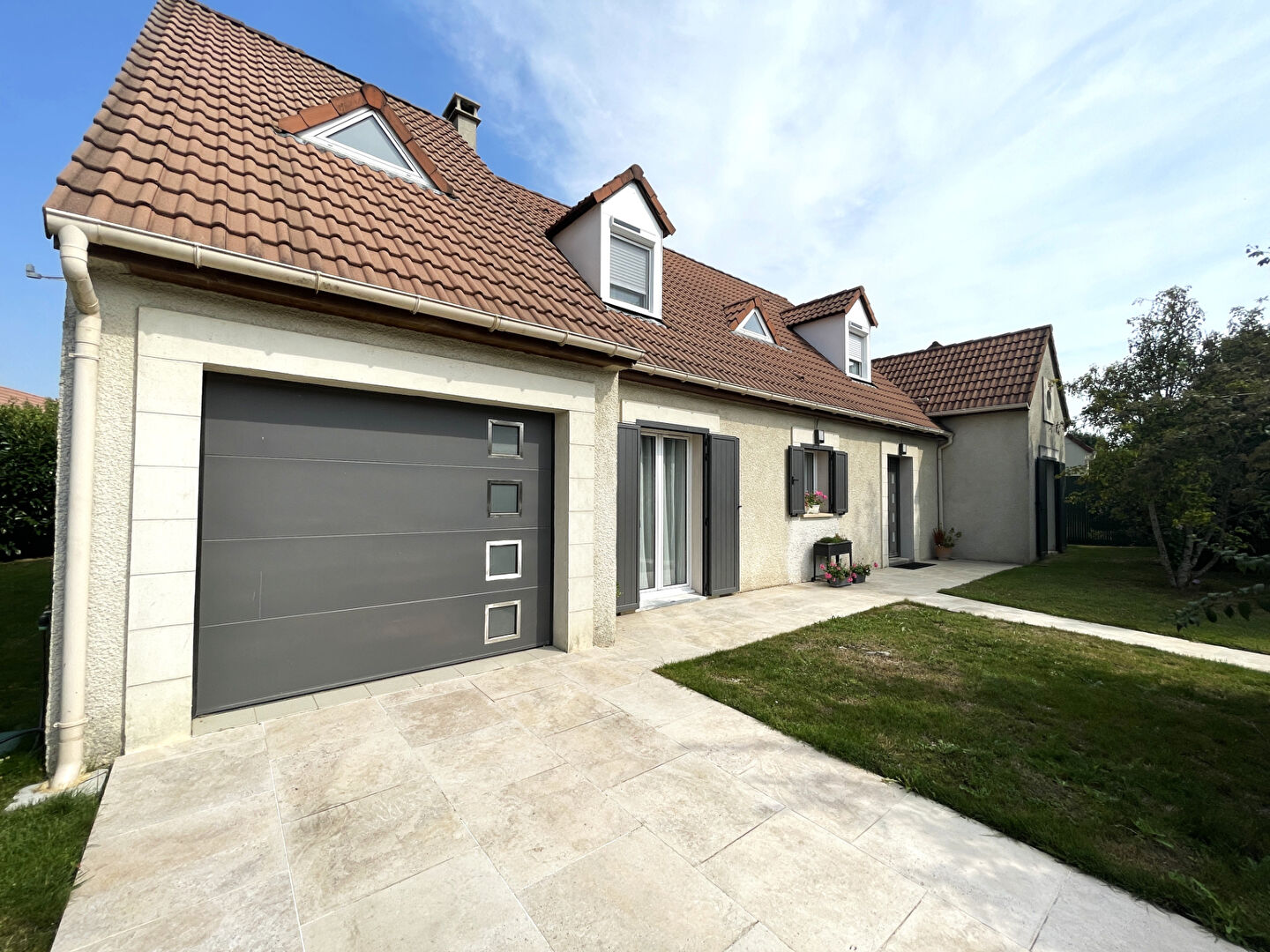 Maison CHEVRY COSSIGNY (77173) 6 pièces 155.00 m²