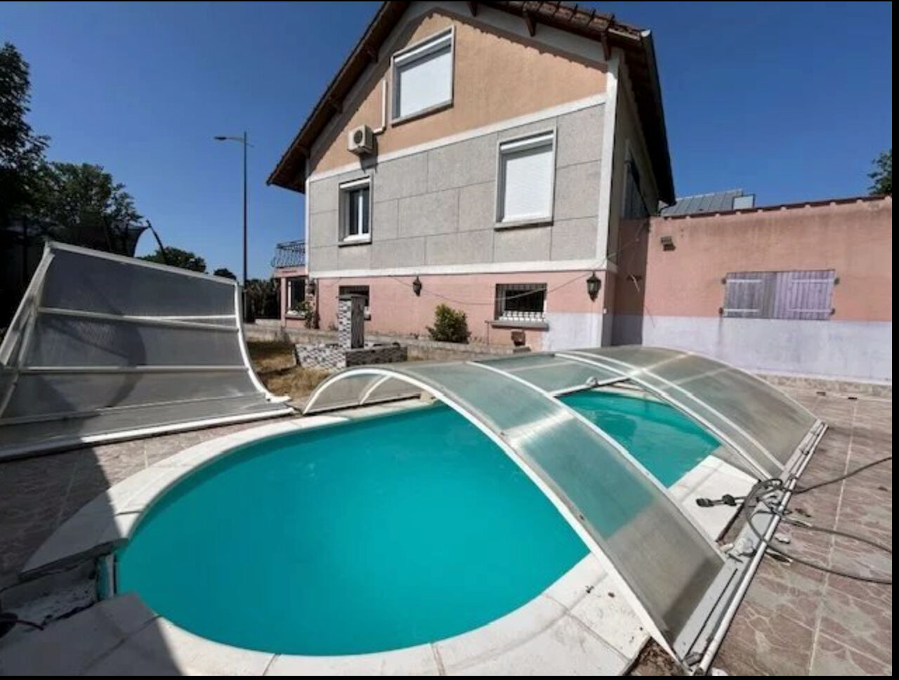 Maison OZOIR LA FERRIERE (77330) 8 pièces 202.00 m²