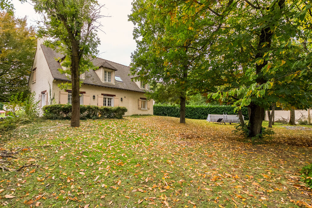 Maison BRIE COMTE ROBERT (77170) 9 pièces 164.50 m²