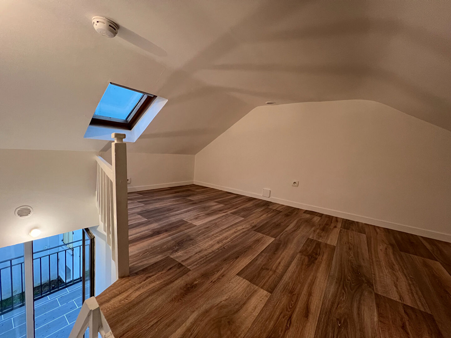 Appartement LA QUEUE EN BRIE (94510) 1 pi&egrave;ce 11.51 m&sup2;