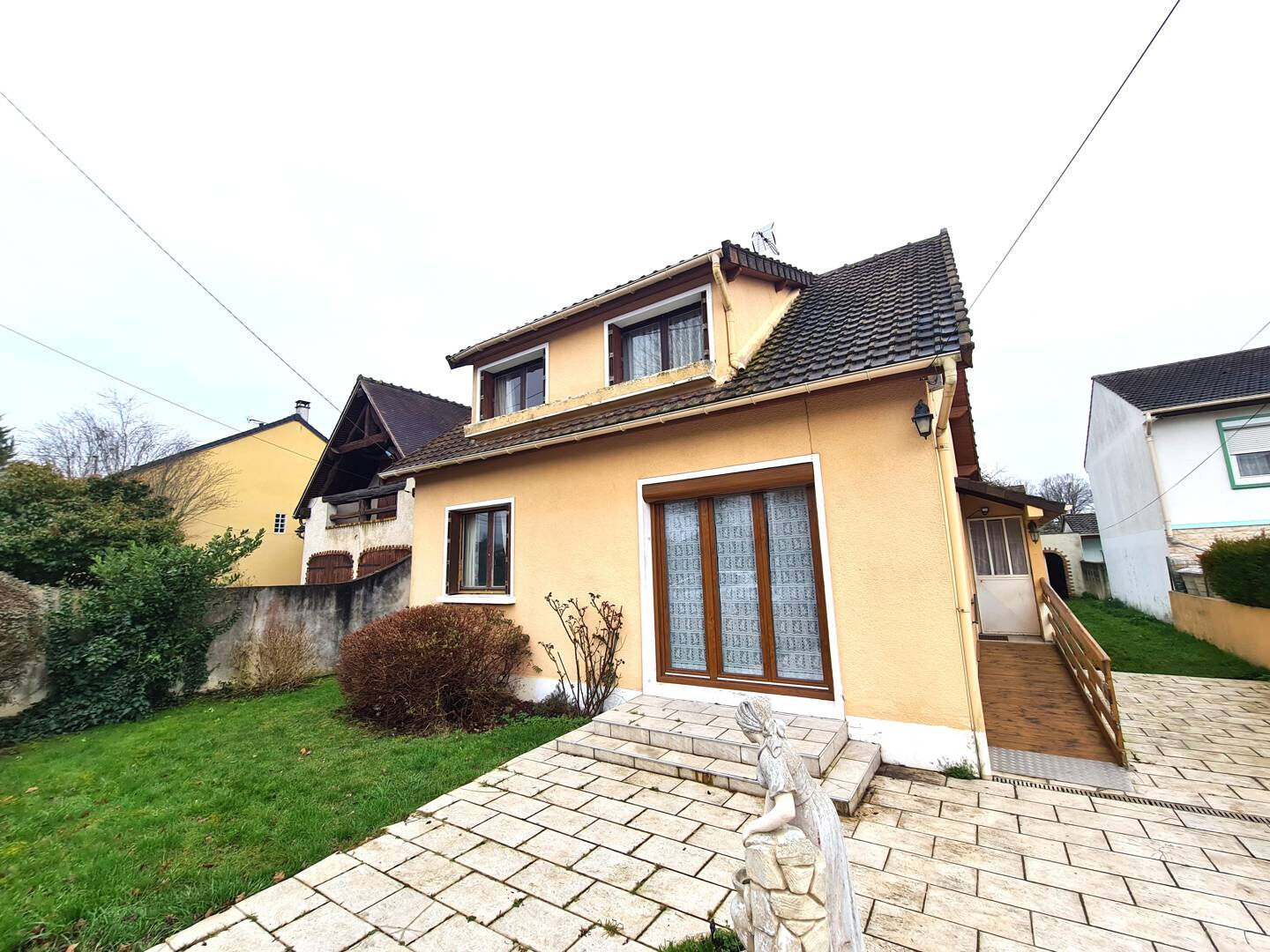 Maison OZOIR LA FERRIERE (77330) 5 pi&egrave;ces 87.00 m&sup2;