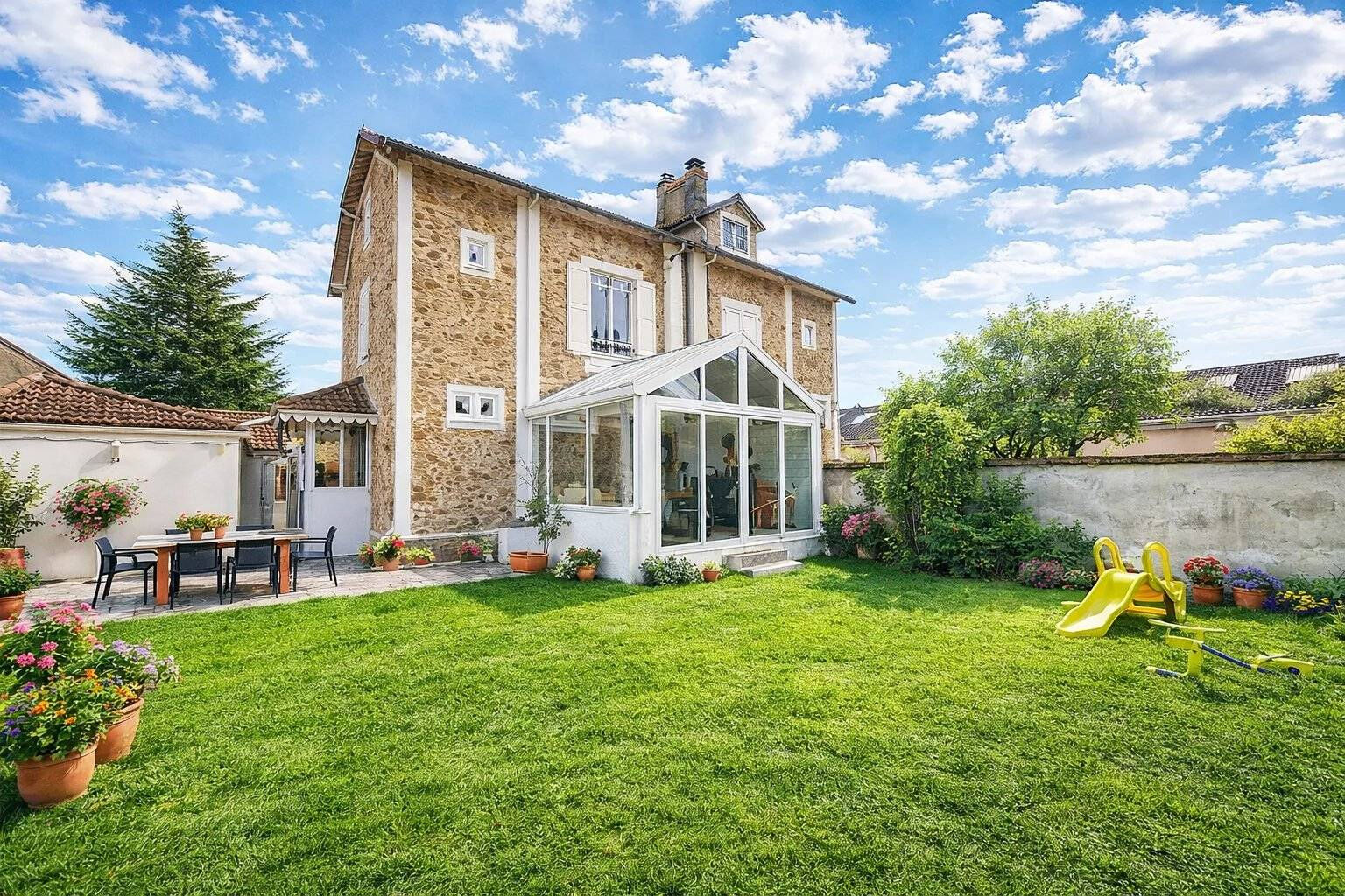Maison TOURNAN EN BRIE (77220) 6 pi&egrave;ces 121.00 m&sup2;