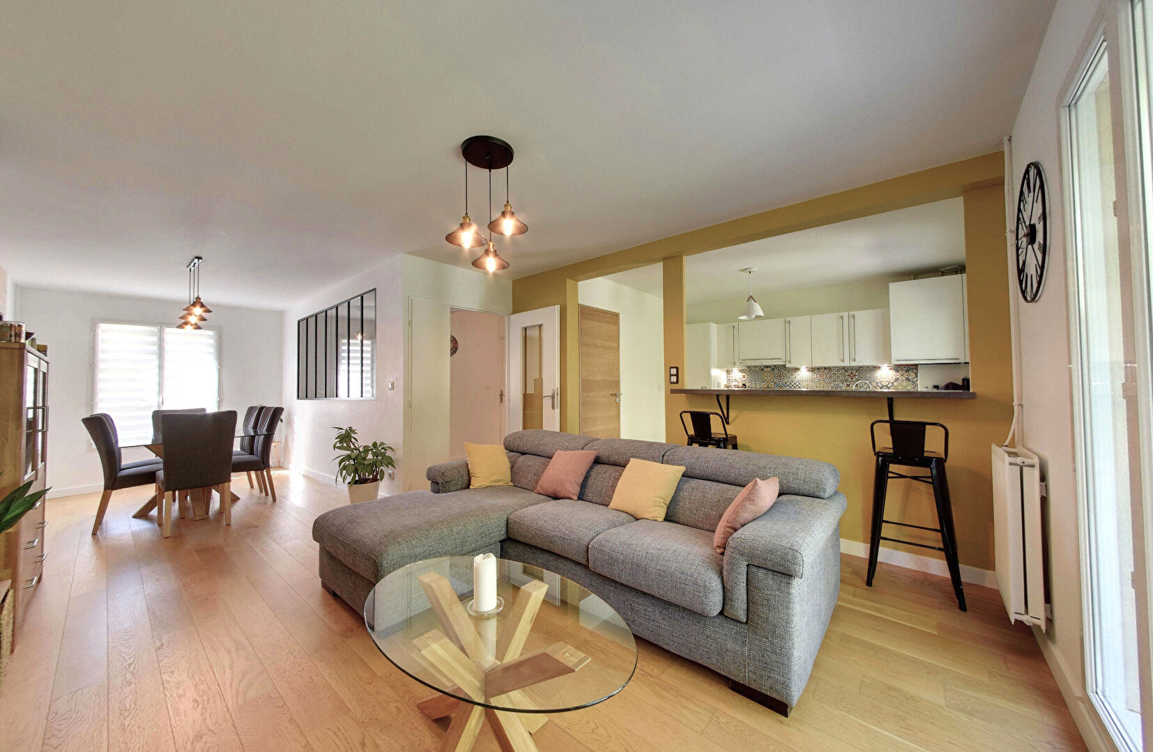 Chevry-Cossigny (77) 339 000 € Maison 5 pièces , 3 chambres 94.00 m² Avec terrassegarage/box Voir le bien