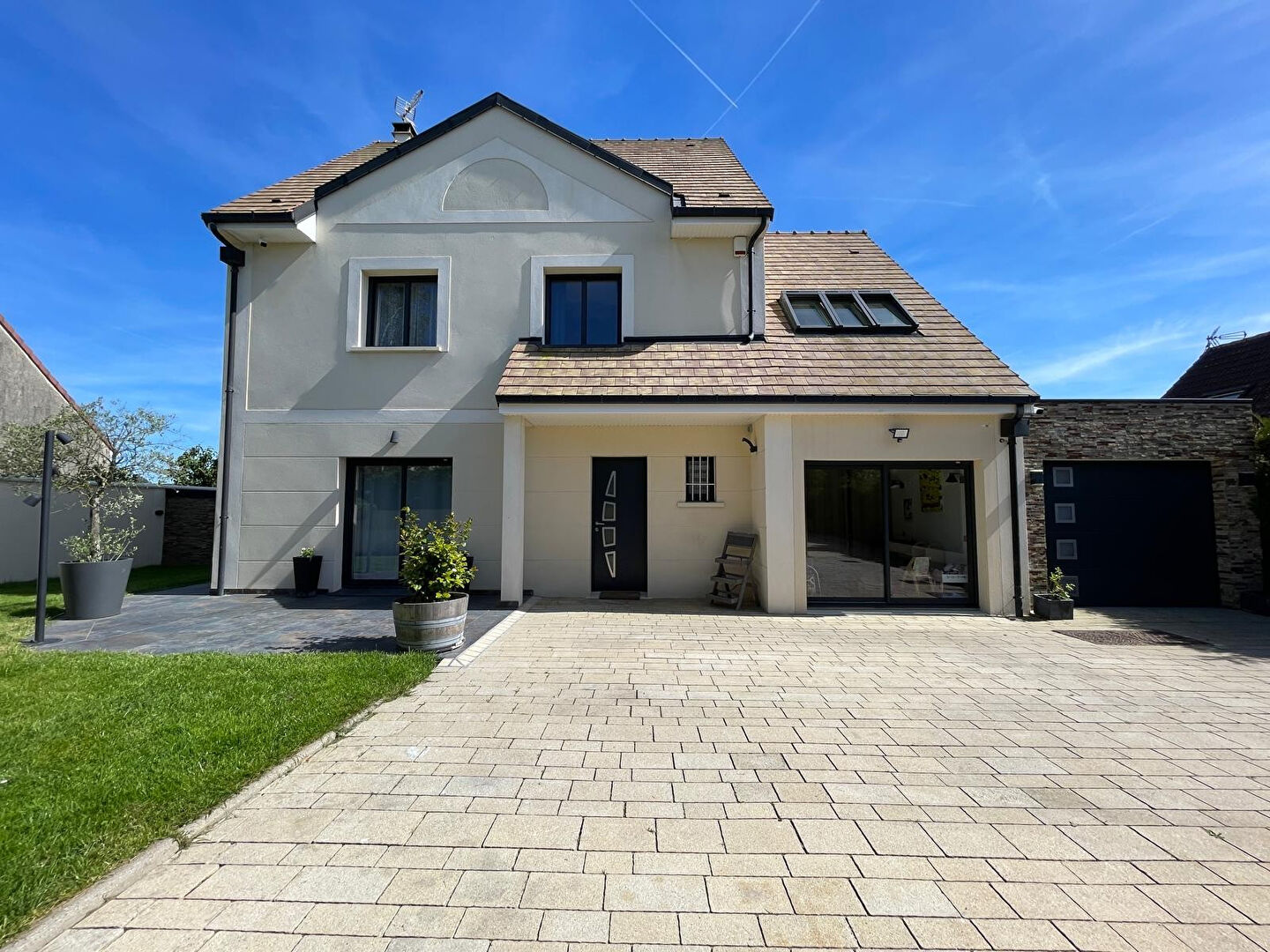 Maison CHEVRY COSSIGNY (77173) 7 pi&egrave;ces 156.00 m&sup2;